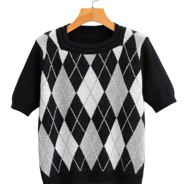 women's sweaters sell style autumn europe and the united states round collar short sleeve knit a female diamond lattice, White;black
women's sweaters sell style autumn europe and the united states round collar short sleeve knit a female diamond lattice, White;black