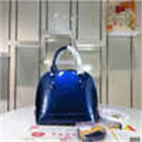handles brand totes designer luxury body m40302 bags patent leather clutches series shoulder shell bag cross handbags bag iconic evening
handles brand totes designer luxury body m40302 bags patent leather clutches series shoulder shell bag cross handbags bag iconic evening