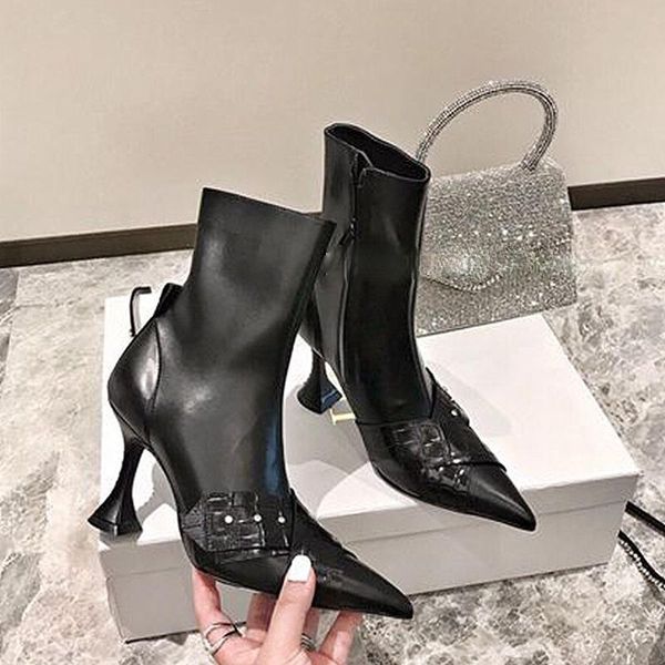 pointed cross belt crocodile wine glasses and skinny joker elastic stovepipe booties boots, Black
pointed cross belt crocodile wine glasses and skinny joker elastic stovepipe booties boots, Black