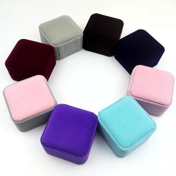 gift wrap ring box 2021 autumn style high-grade 7*7 swan velvet rounded flannel jewelry earrings&pendant necklace wedding
gift wrap ring box 2021 autumn style high-grade 7*7 swan velvet rounded flannel jewelry earrings&pendant necklace wedding