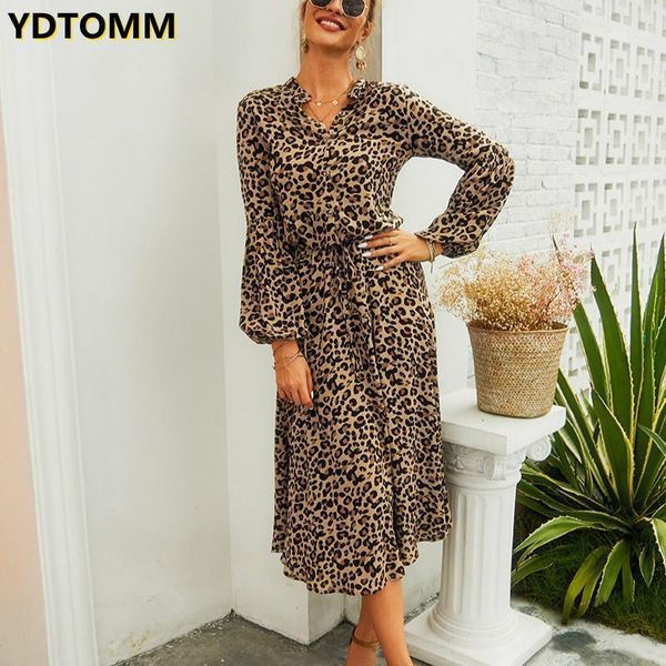 casual dresses winter leopard print half button blouson shirt dress work women long sleeve vintage party 2021 vestidos sale items, Black;gray
casual dresses winter leopard print half button blouson shirt dress work women long sleeve vintage party 2021 vestidos sale items, Black;gray