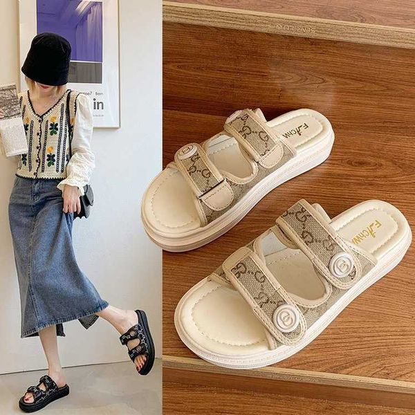xiaoxiangfeng soft sole slippers for women's outdoor wear ins cool 2021 net red summer non slip versatile thick soled beach shoes, Black
xiaoxiangfeng soft sole slippers for women's outdoor wear ins cool 2021 net red summer non slip versatile thick soled beach shoes, Black
