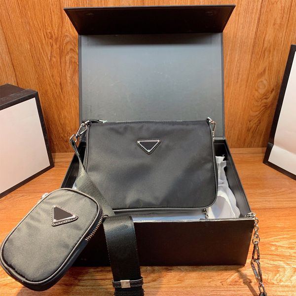 luxurys designers bag women leather fashion chain composite handbags female crossbody handbag shoulder phone vintage tote bags
luxurys designers bag women leather fashion chain composite handbags female crossbody handbag shoulder phone vintage tote bags