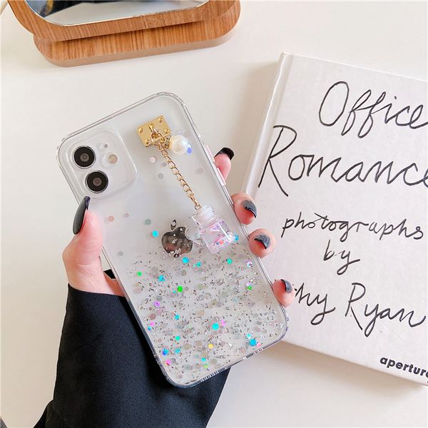 2022 new arrival protect cell phone cases bling-bling glitter bright and colorful tpu pc material for iphone 11 12 13 pro max 7 8 plus
2022 new arrival protect cell phone cases bling-bling glitter bright and colorful tpu pc material for iphone 11 12 13 pro max 7 8 plus