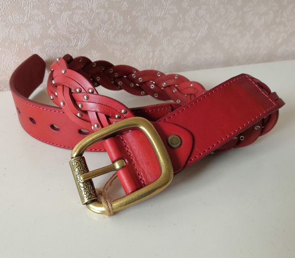 new arrivals time-limited new style general foreign trade ladies cowhide belt fashion belt pin buckle size woven narrow-side, Black;brown
new arrivals time-limited new style general foreign trade ladies cowhide belt fashion belt pin buckle size woven narrow-side, Black;brown