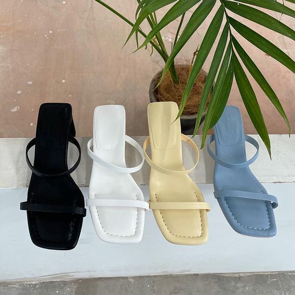 slippers shoes woman 2021 cross-tied square heel soft pantofle luxury slides heeled mules rubber flip flops med block comfort ne, Black
slippers shoes woman 2021 cross-tied square heel soft pantofle luxury slides heeled mules rubber flip flops med block comfort ne, Black