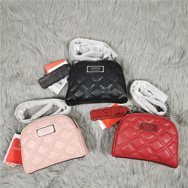 new style g-shaped half round fashion trend single shoulder messenger bag rhombic chain solid color women's bag
new style g-shaped half round fashion trend single shoulder messenger bag rhombic chain solid color women's bag
