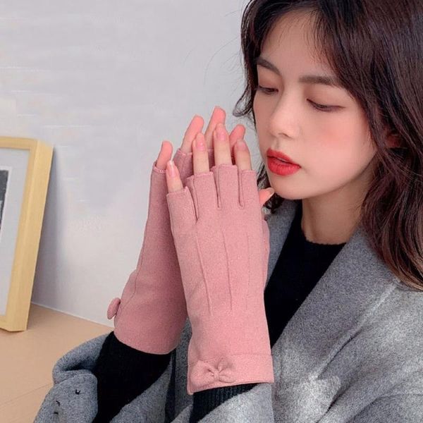 five fingers gloves autumn winter german velvet women cute bow thickening warm elastic mittens touch screen half-finger driving glove, Blue;gray
five fingers gloves autumn winter german velvet women cute bow thickening warm elastic mittens touch screen half-finger driving glove, Blue;gray