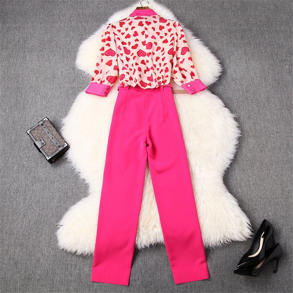 short female spring designer runway piece elegant lady office outfit bow collar heart print superior and pants suits, White;black
short female spring designer runway piece elegant lady office outfit bow collar heart print superior and pants suits, White;black
