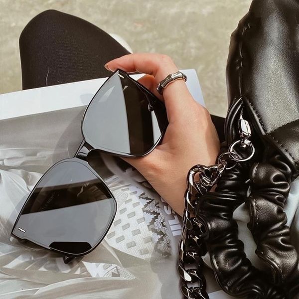 Travel Fashion For Women Sunglasses Men Square Brand Design Black Sun Glasses Oculos Retro Male Iron Uv400, White;black
Travel Fashion For Women Sunglasses Men Square Brand Design Black Sun Glasses Oculos Retro Male Iron Uv400, White;black