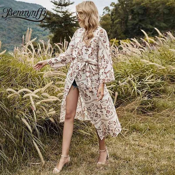 v-neck batwing sleeve print long kimono women spring summer vacation boho casual ladies cardigan with belt 210510, White
v-neck batwing sleeve print long kimono women spring summer vacation boho casual ladies cardigan with belt 210510, White