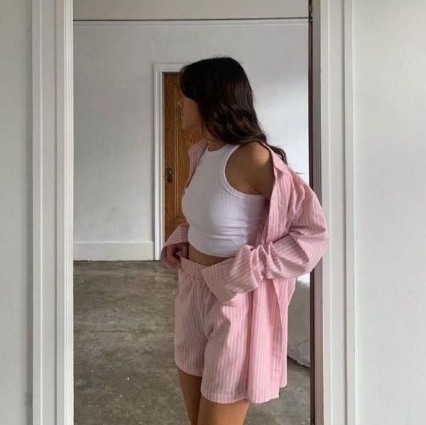 striped two piece set women long sleeve shirt blouse and high waist loose shorts loung wear tracksuit outfits 2021 women's tracksuits, Gray
striped two piece set women long sleeve shirt blouse and high waist loose shorts loung wear tracksuit outfits 2021 women's tracksuits, Gray