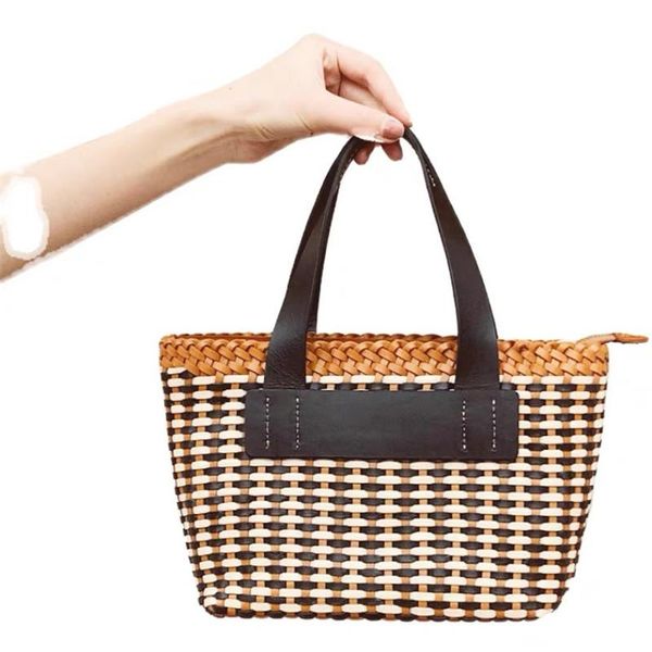 hand knitted genuine leather lady elegant purse real true cowskin women's single shoulder bag female small vintage woven handbag bags
hand knitted genuine leather lady elegant purse real true cowskin women's single shoulder bag female small vintage woven handbag bags