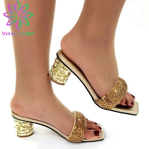 dress shoes comfortable heels nigerian women with shinning crystal in golden color design african ladies for garden part, Black
dress shoes comfortable heels nigerian women with shinning crystal in golden color design african ladies for garden part, Black