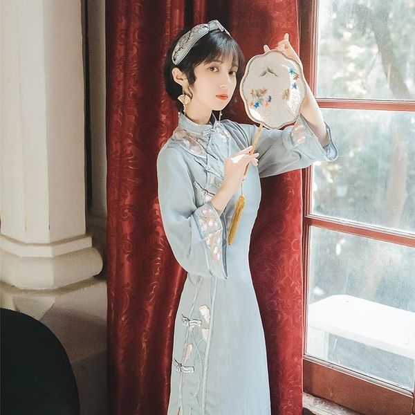 ethnic clothing 2021 summer chinese national lace cheongsams qipao long fashion dress women retro embroidery modern party for girls, Red
ethnic clothing 2021 summer chinese national lace cheongsams qipao long fashion dress women retro embroidery modern party for girls, Red