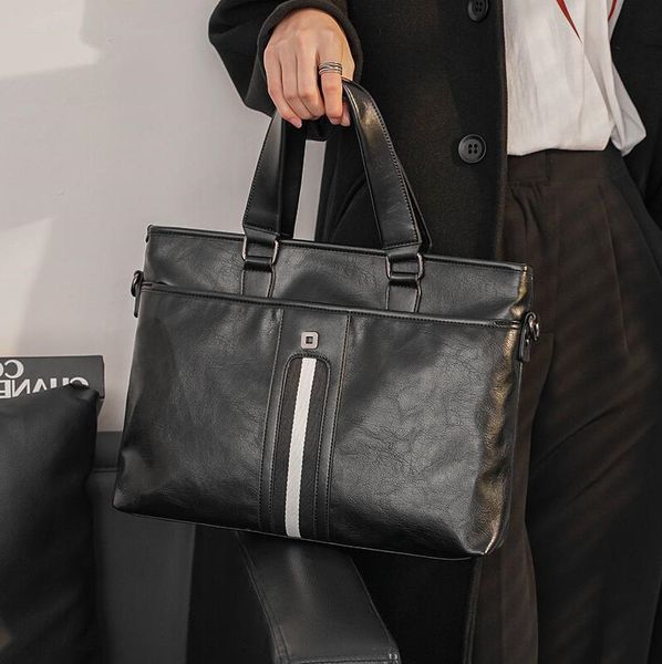 Factory wholesale men handbag fashion striped business shoulder bag street trend plaid messenger bags England Style horizontal large leather file handbags, Black6
Factory wholesale men handbag fashion striped business shoulder bag street trend plaid messenger bags England Style horizontal large leather file handbags, Black6