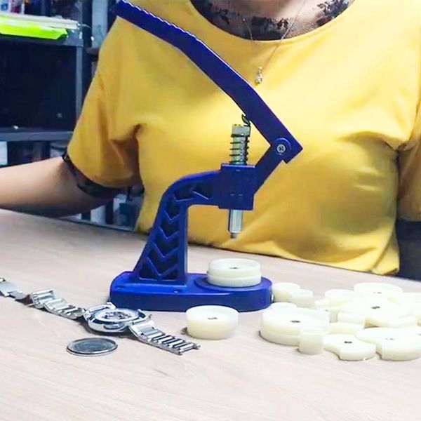 professional hand tool sets watch case press 12 dies crystal front back cover screw presser close watchmakers repair kit
professional hand tool sets watch case press 12 dies crystal front back cover screw presser close watchmakers repair kit