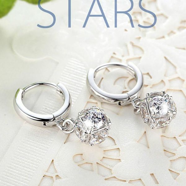 hoop & huggie s925 silver earrings for women luxury zircon circle round earring fashion earings jewelry wholesale, Golden;silver 
hoop & huggie s925 silver earrings for women luxury zircon circle round earring fashion earings jewelry wholesale, Golden;silver