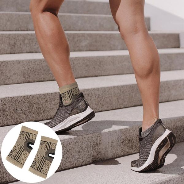 2pcs man woman fashion sports ankle protector knitted care sleeve for exercising running fitness basketball (size ski support, Blue;black
2pcs man woman fashion sports ankle protector knitted care sleeve for exercising running fitness basketball (size ski support, Blue;black