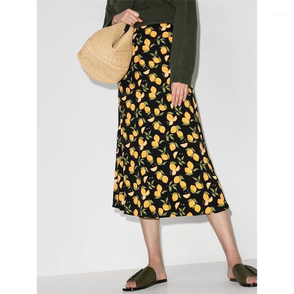 100% viscose women a-line midi skirt lemon or floral print high waist ladies fashion holiday long skirts 2021, Black
100% viscose women a-line midi skirt lemon or floral print high waist ladies fashion holiday long skirts 2021, Black