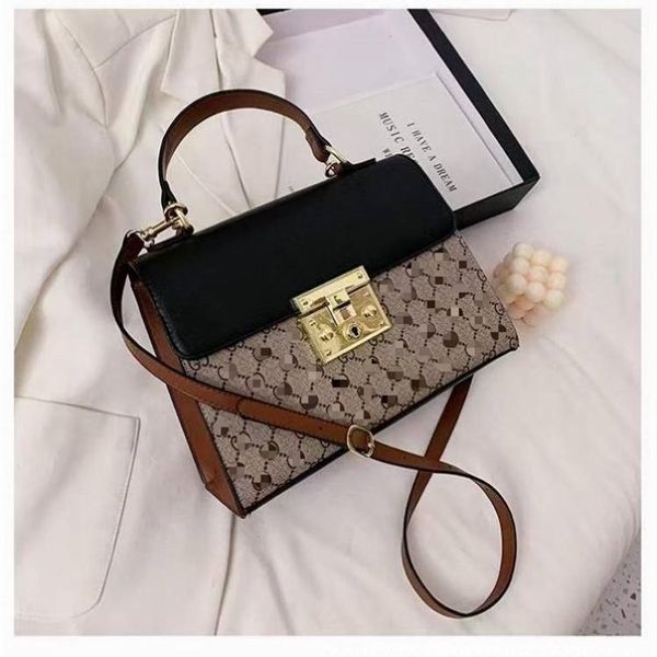 purse bag female summer big moonlight treasure box print spell black women's bag same handbag
purse bag female summer big moonlight treasure box print spell black women's bag same handbag