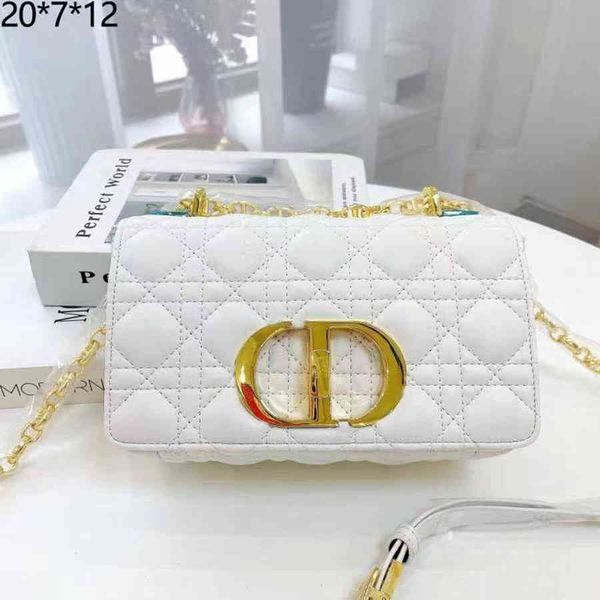 wholesale 2021 summer single shoulder crossbody leather bag women's lingge chain fashion versatile montaigne cd designerss luxuryss han
wholesale 2021 summer single shoulder crossbody leather bag women's lingge chain fashion versatile montaigne cd designerss luxuryss han
