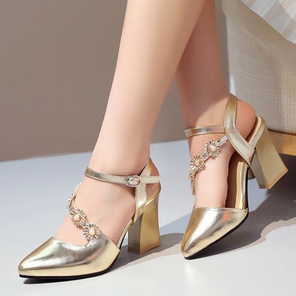 summer the women's sandals fashion banquet breathable pu root comfortable shoes big size 32-45 heel height 5cm, Black
summer the women's sandals fashion banquet breathable pu root comfortable shoes big size 32-45 heel height 5cm, Black