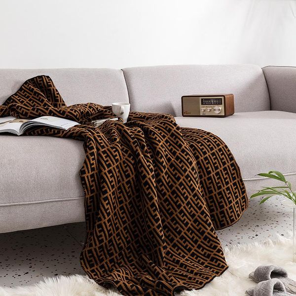 letter retro double-sided knitting air conditioning blanket soft and comfortable sofa blankets
letter retro double-sided knitting air conditioning blanket soft and comfortable sofa blankets