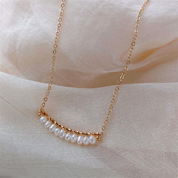 chokers natural baroque pearl necklace female light luxury minor design sense collarbone chain 2021 accessories summer, Golden;silver
chokers natural baroque pearl necklace female light luxury minor design sense collarbone chain 2021 accessories summer, Golden;silver