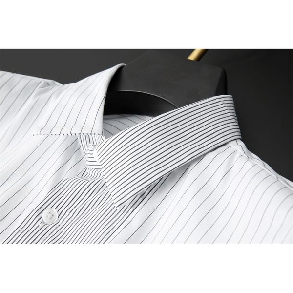 fashion fashion brand two color pinstripe stitching printed long sleeve simple men's shirt2021, White;black
fashion fashion brand two color pinstripe stitching printed long sleeve simple men's shirt2021, White;black