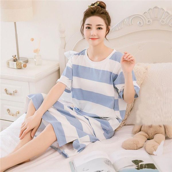 women sleepwear plus size nightgowns letter print cotton nightdress female summer long dress short sleeve ladies sleepshirt, Black;red
women sleepwear plus size nightgowns letter print cotton nightdress female summer long dress short sleeve ladies sleepshirt, Black;red
