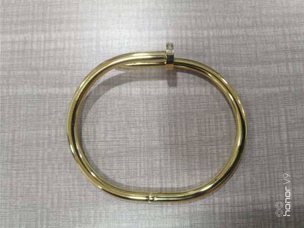 wholesale fashion men women couple gift bracelet bling diamond 316l stainless steel cuff bracelet no fade design jewelry bangle with box, Black
wholesale fashion men women couple gift bracelet bling diamond 316l stainless steel cuff bracelet no fade design jewelry bangle with box, Black