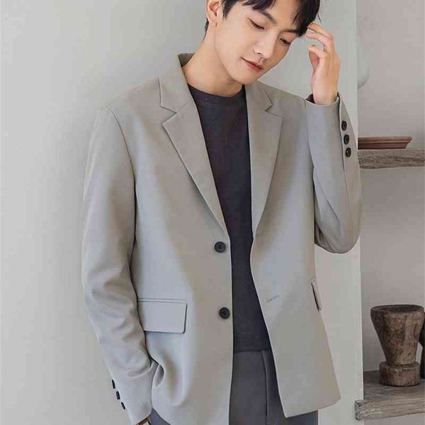 suit coat men's spring and autumn style loose casual korean fashion one-piece high-grade ruffian handsome small suit, White;black
suit coat men's spring and autumn style loose casual korean fashion one-piece high-grade ruffian handsome small suit, White;black