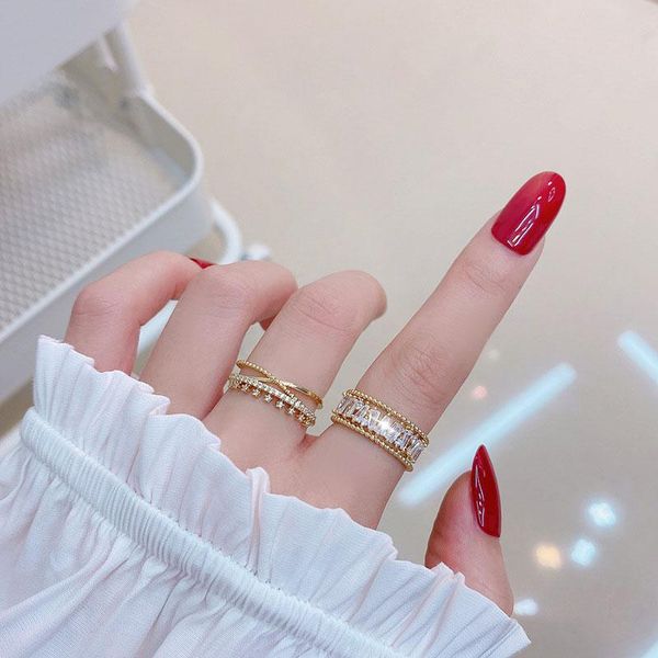 cluster rings all-match temperament exquisite shine personalized wedding glamour ring for women luxury jewelry female, Golden;silver
cluster rings all-match temperament exquisite shine personalized wedding glamour ring for women luxury jewelry female, Golden;silver