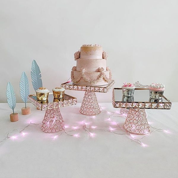 other bakeware 1pcs wedding display cake stand metal party afternoon tea dessert tableware tool holder home decoration
other bakeware 1pcs wedding display cake stand metal party afternoon tea dessert tableware tool holder home decoration