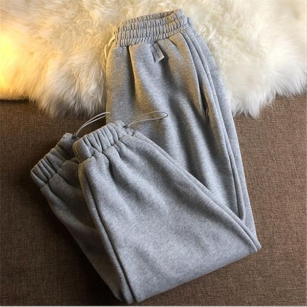 women's pants & capris sports autumn and winter solid color plus velvet thick high-waisted loose-fitting casual trouser for women, Black;white
women's pants & capris sports autumn and winter solid color plus velvet thick high-waisted loose-fitting casual trouser for women, Black;white