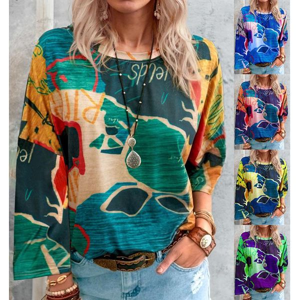 women's t-shirt 2021 european and american autumn camouflage digital printing long-sleeved o-neck street fashion loose top, White
women's t-shirt 2021 european and american autumn camouflage digital printing long-sleeved o-neck street fashion loose top, White