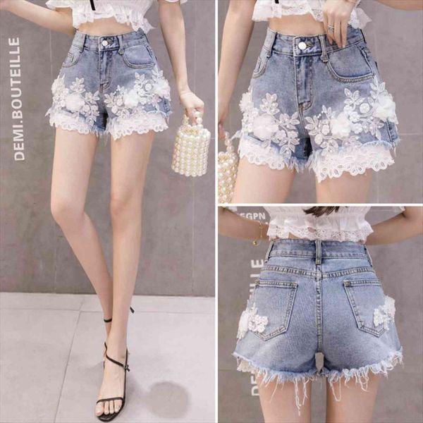 embroidered flowers denim summer womens shorts high waist loose fitting wide leg sweet light blue, White;black
embroidered flowers denim summer womens shorts high waist loose fitting wide leg sweet light blue, White;black