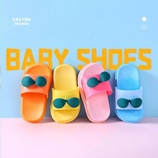 slipper children' slippers summer cute beach shoes for boys girls soild color waterproof anti-slip bathroom kids soft, Black;grey
slipper children' slippers summer cute beach shoes for boys girls soild color waterproof anti-slip bathroom kids soft, Black;grey
