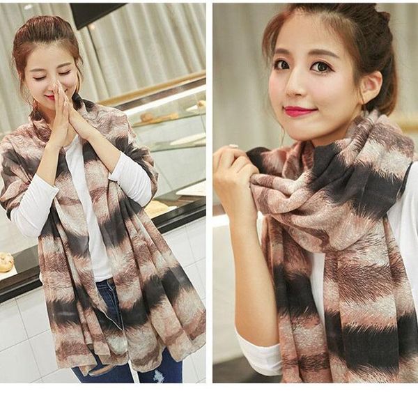 scarves in south korea manufacturer wholesale restoring ancient ways design scarf silk can be oem customized to sample, Blue;gray
scarves in south korea manufacturer wholesale restoring ancient ways design scarf silk can be oem customized to sample, Blue;gray