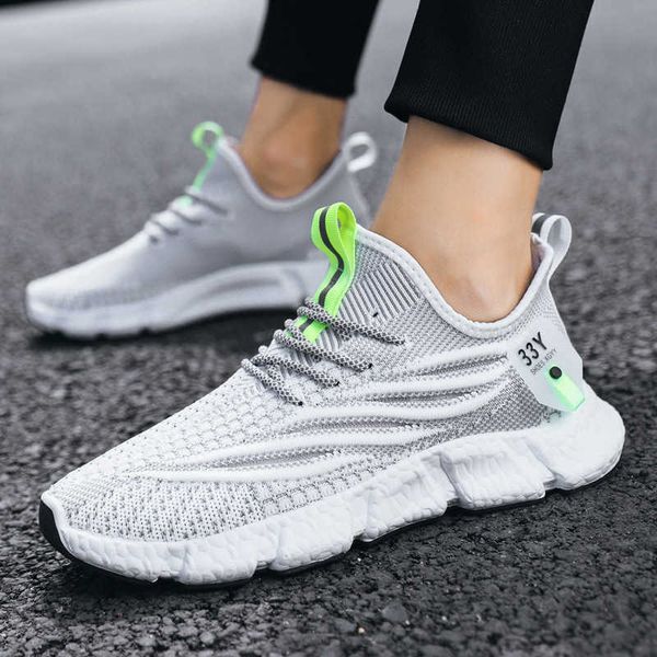 men's shoes 2021 designer spring trend sports and leisure korean fashion young students' breathable meshtraining sneakers
men's shoes 2021 designer spring trend sports and leisure korean fashion young students' breathable meshtraining sneakers