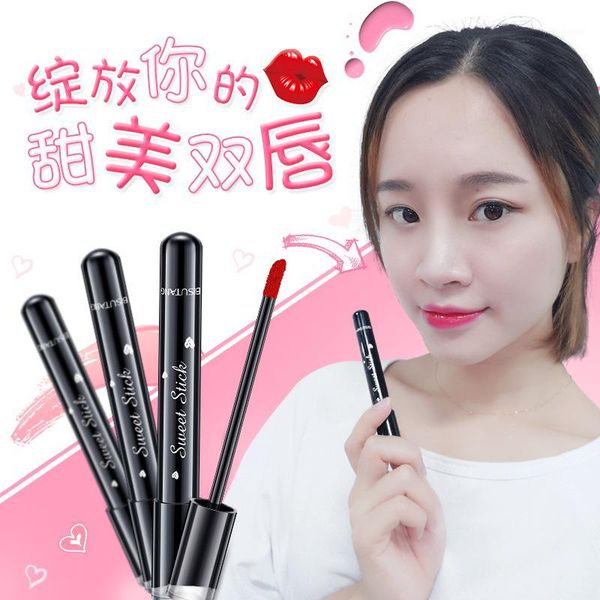 sweety velvet lip glaze moisturizing and lasting color, lipstick does not stick to the cup fade1
sweety velvet lip glaze moisturizing and lasting color, lipstick does not stick to the cup fade1