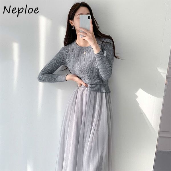 twist design fake two piece sweater dress women o neck long sleeve knit mesh patchwork vestidos winter elegant robe 210422, Black;gray
twist design fake two piece sweater dress women o neck long sleeve knit mesh patchwork vestidos winter elegant robe 210422, Black;gray