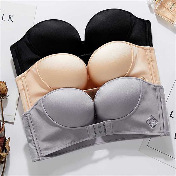 bras large size big cup underwear strapless front buckle gathered non-slip invisible bra wrapped in women's tri color, Red;black
bras large size big cup underwear strapless front buckle gathered non-slip invisible bra wrapped in women's tri color, Red;black