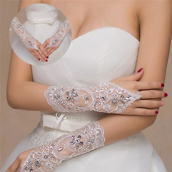 five fingers gloves 1 pair 2 styles white/red/beige bridal elegant short paragraph rhinestone white lace glove beautiful wedding accessories, Blue;gray
five fingers gloves 1 pair 2 styles white/red/beige bridal elegant short paragraph rhinestone white lace glove beautiful wedding accessories, Blue;gray