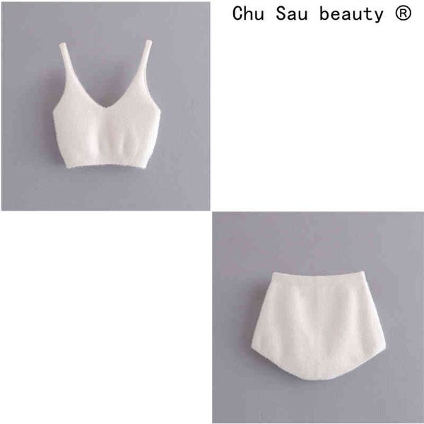 fashion autumn women soft mohair two-piece suit chic sleeveless v-neck knitted crop +knitted mini skirts sets 210508, White
fashion autumn women soft mohair two-piece suit chic sleeveless v-neck knitted crop +knitted mini skirts sets 210508, White