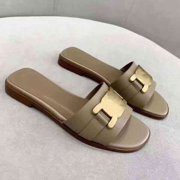 metal - woman buckle slipper designer shoes superior quality genuine leather fashion casual flip flops size 35-42 with box, Black
metal - woman buckle slipper designer shoes superior quality genuine leather fashion casual flip flops size 35-42 with box, Black