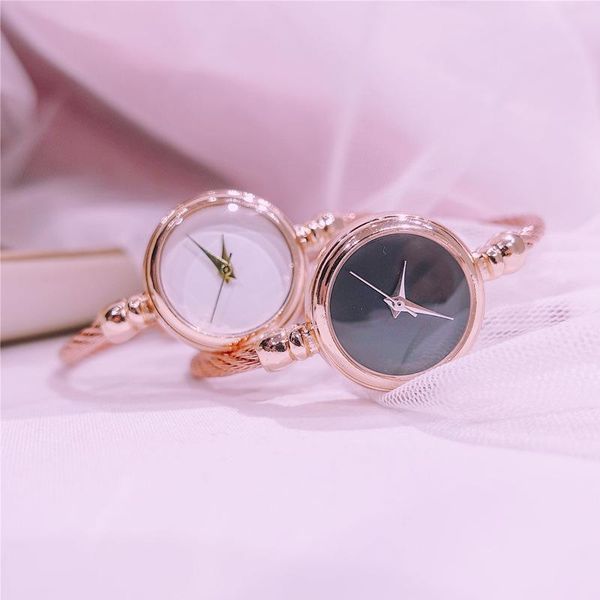 wristwatches kein mabstab minimalis frauen kreative uhren luxus mode kunst wilde weibliche armband uhr damen quarz armbanduhren geschenke, Slivery;brown
wristwatches kein mabstab minimalis frauen kreative uhren luxus mode kunst wilde weibliche armband uhr damen quarz armbanduhren geschenke, Slivery;brown