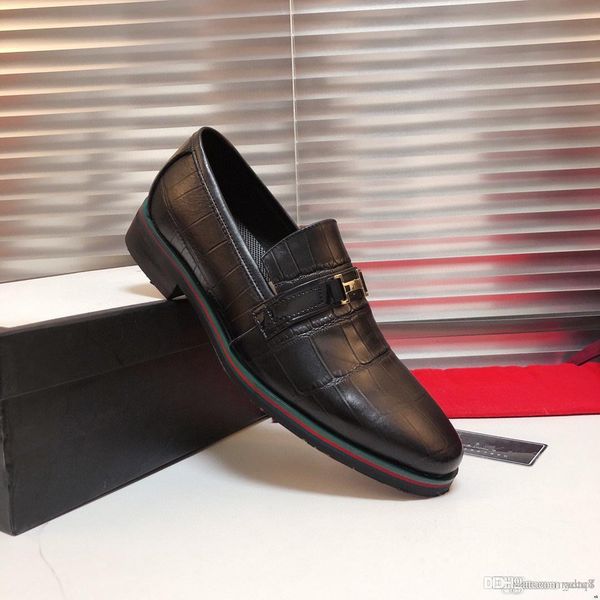 a1 formal shoes man leather shoe slip on oxford business office wedding shoes pointed toe male dress leather shoes sapato social 33, Black
a1 formal shoes man leather shoe slip on oxford business office wedding shoes pointed toe male dress leather shoes sapato social 33, Black