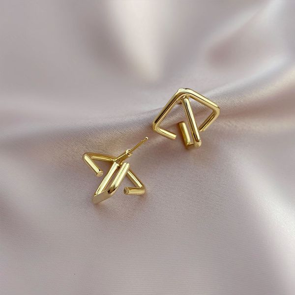 design sense earrings goddess temperament square earrings advanced atmosphere s925 silver needle metal geometric earrings, Golden
design sense earrings goddess temperament square earrings advanced atmosphere s925 silver needle metal geometric earrings, Golden